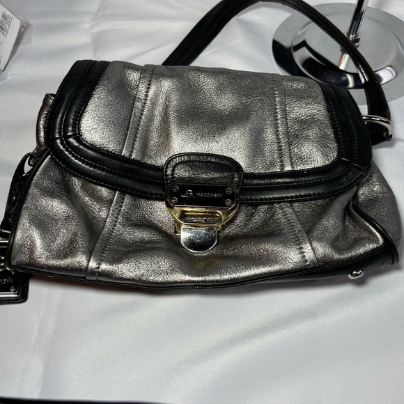 B. Makowsky Women’s Orchard Flap Shoulder Bag - Picture 12 of 15